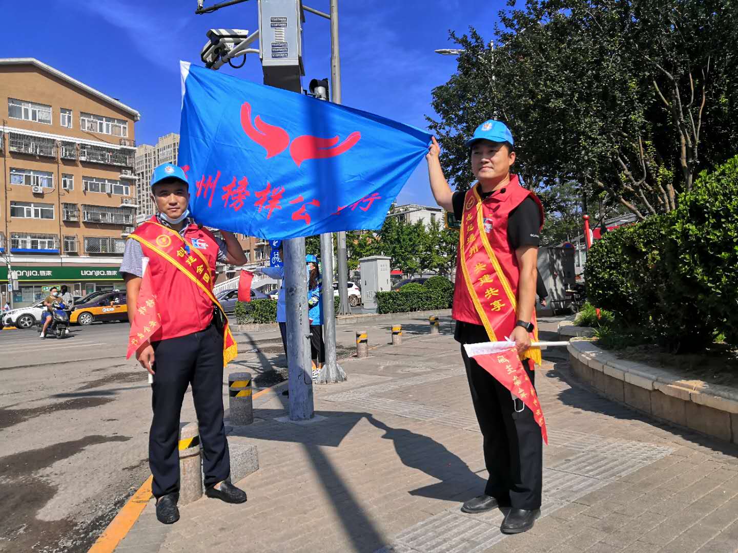 <strong>老人与女人日屄视频</strong>